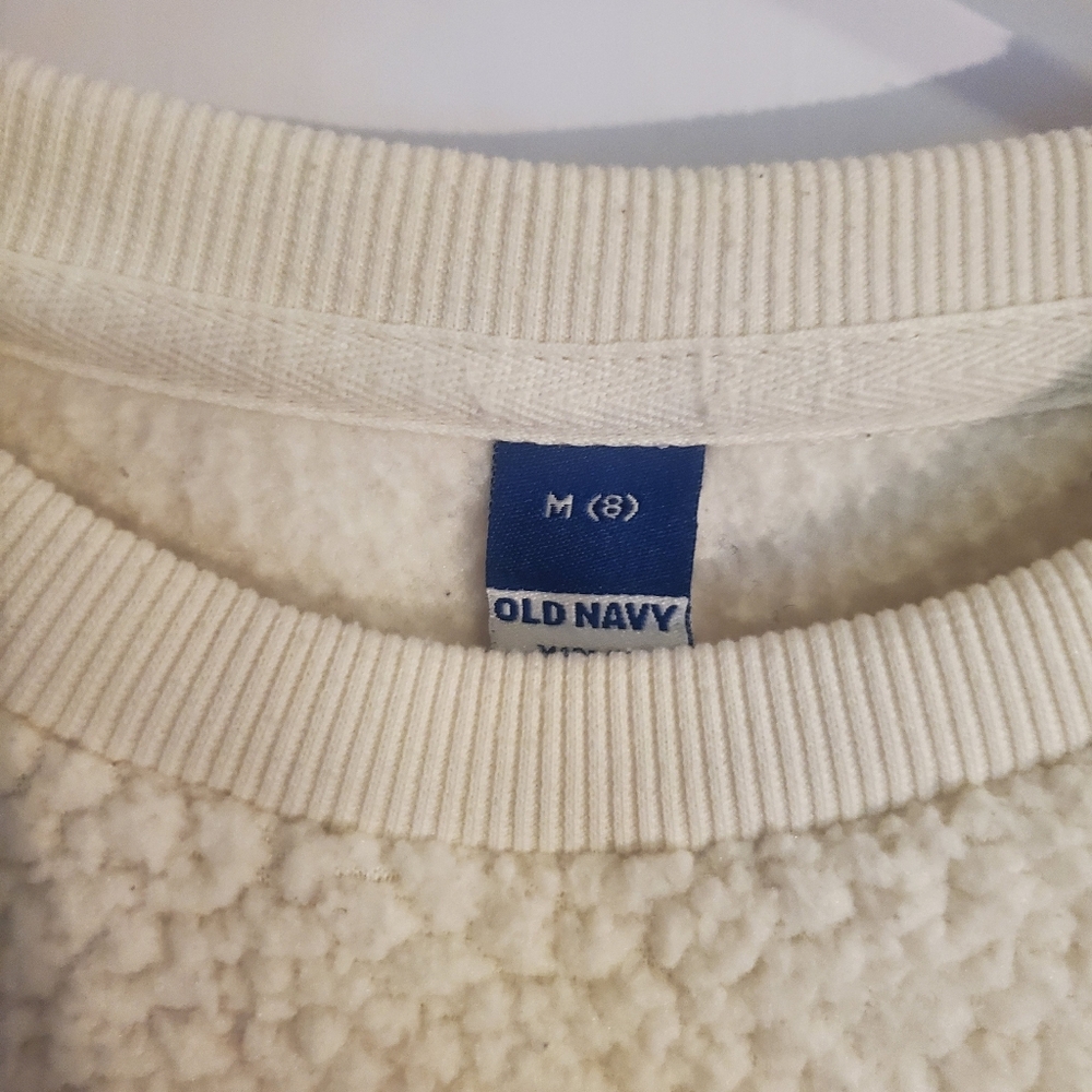 Hello Kitty Pocket on White Fleece Old Navy Sweater, Girls Medium size 8 - Picture 2 of 5